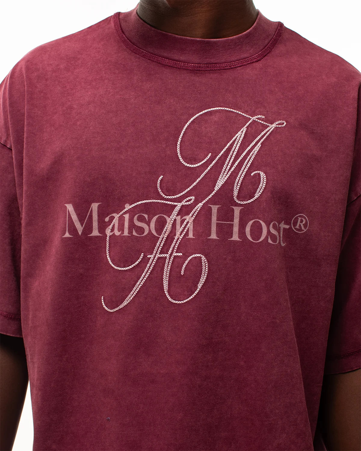 NEEDLE BURGUNDY TEE