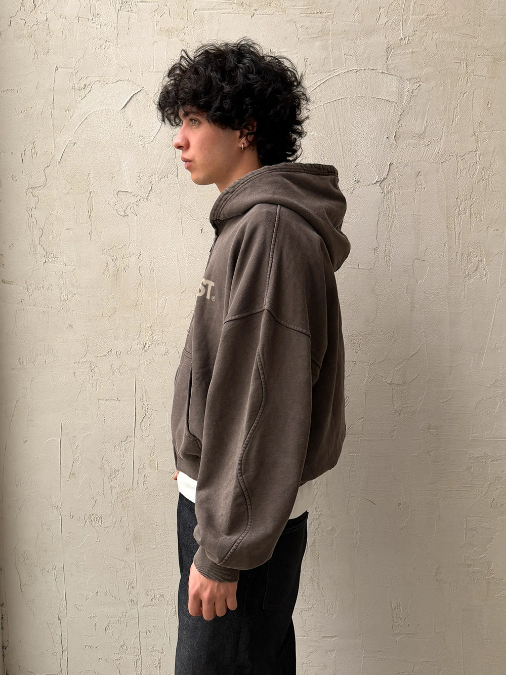 SUDADERA CON CAPUCHA CON CREMALLERA ERODE WAVE CHOCOLATE