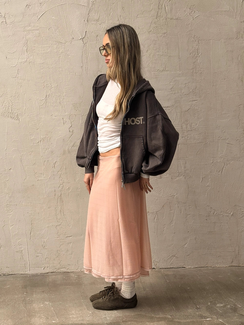 SUDADERA CON CAPUCHA CON CREMALLERA ERODE WAVE CHOCOLATE