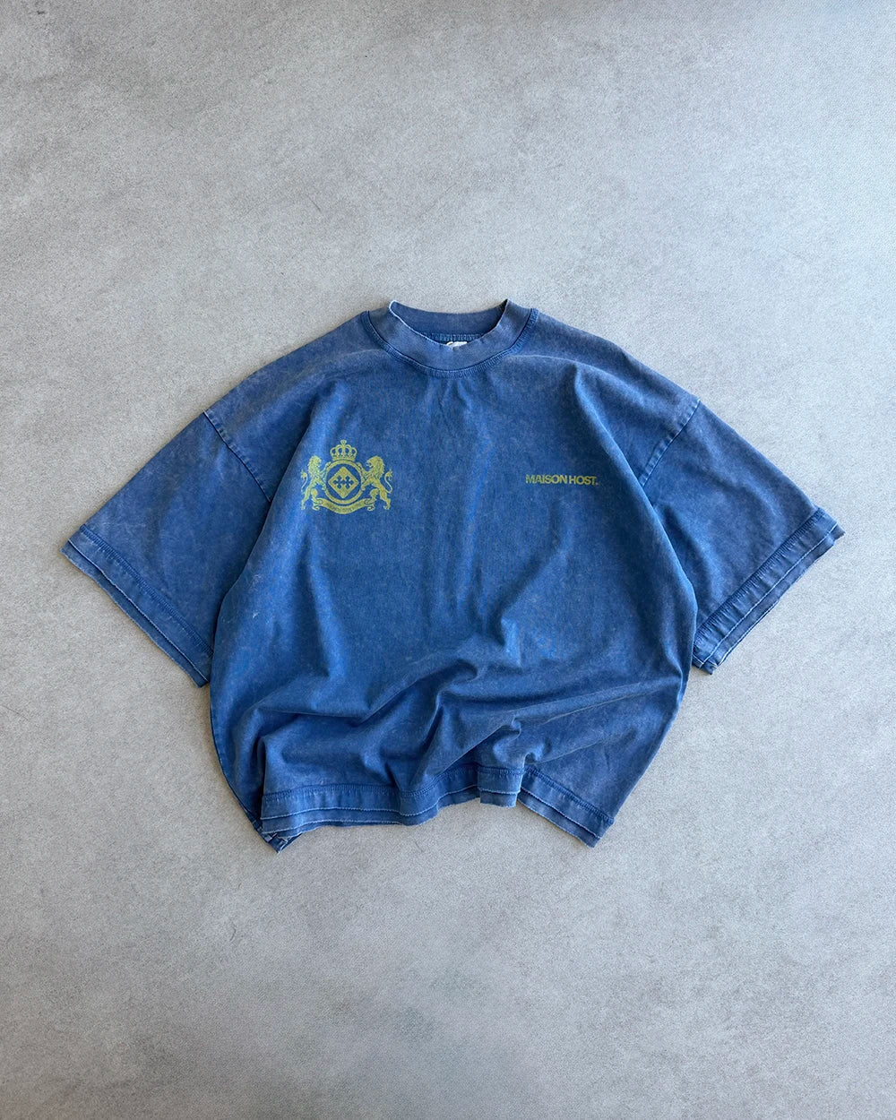 ESSENTIAL MH CREST TEE BLUE