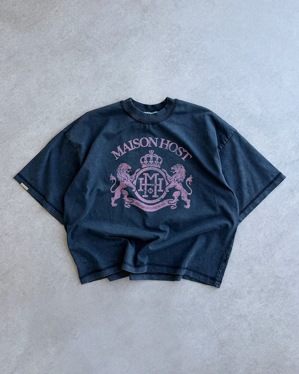 CREST NAVY TEE
