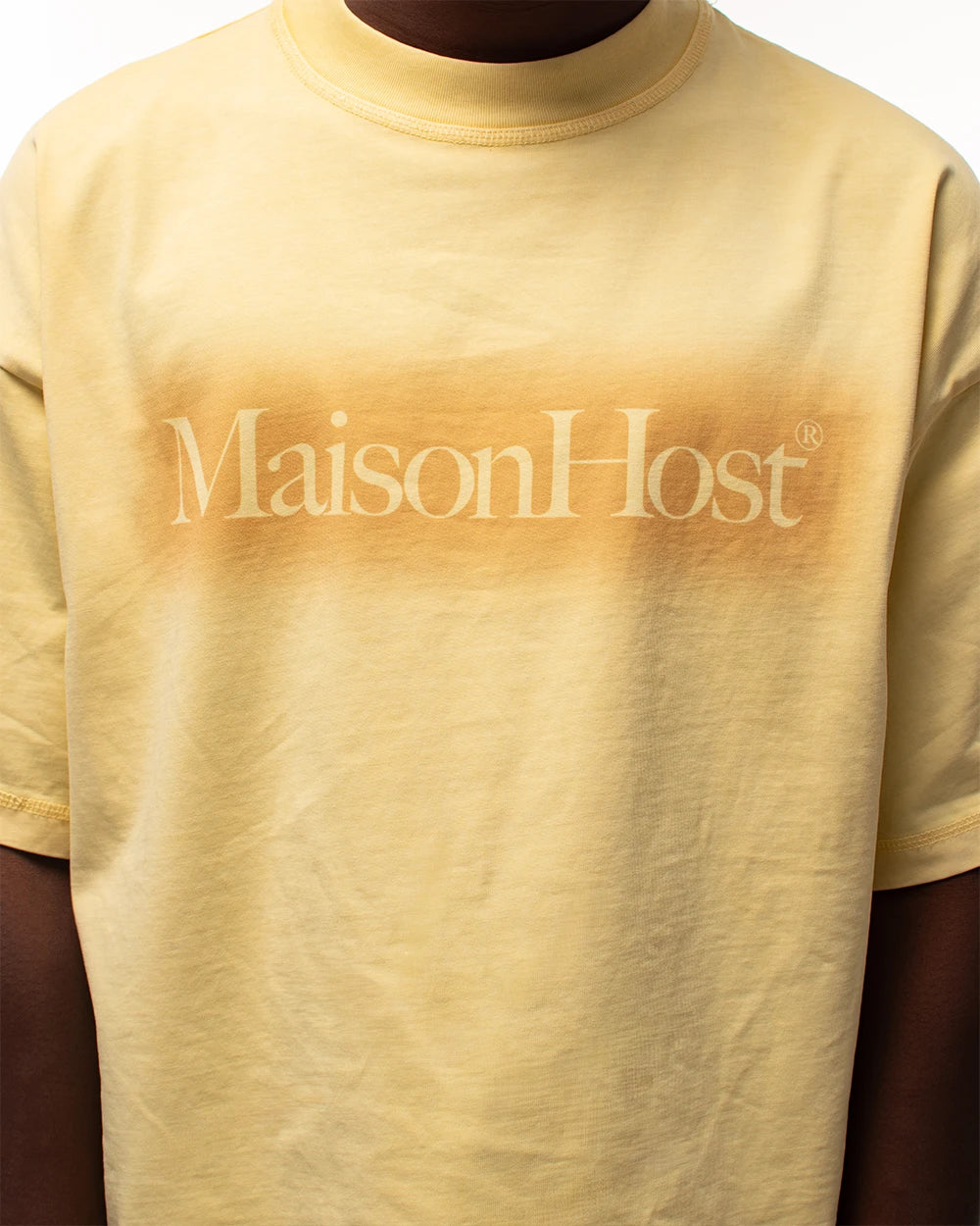 SPRAY LOGO YELLOW TEE