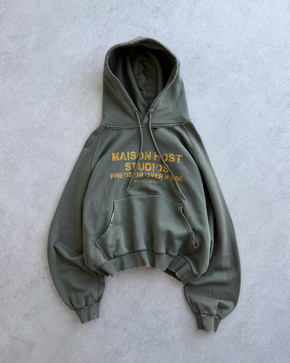 STATEMENT GREEN HOODIE