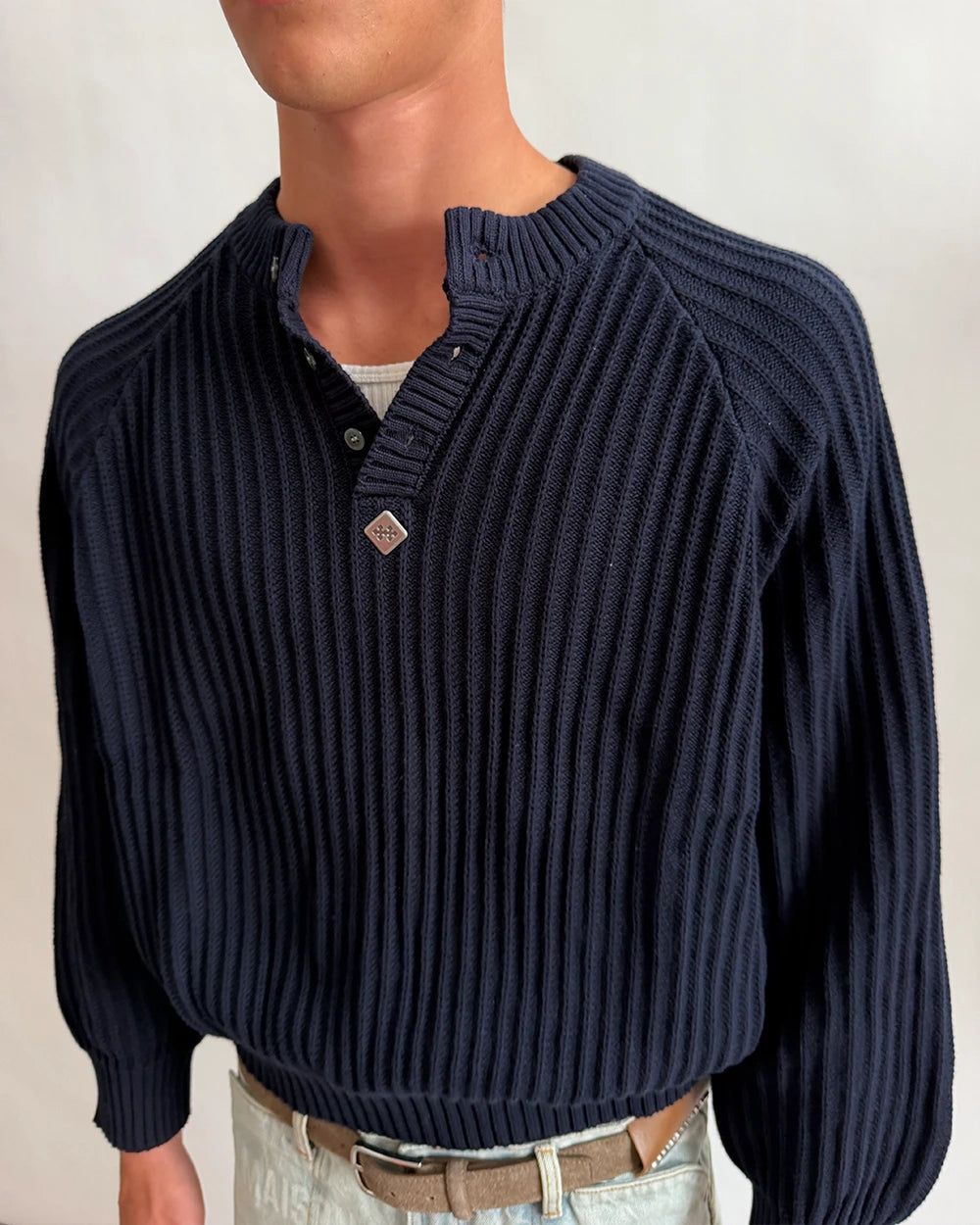 ESSENTIAL HENLEY KNIT