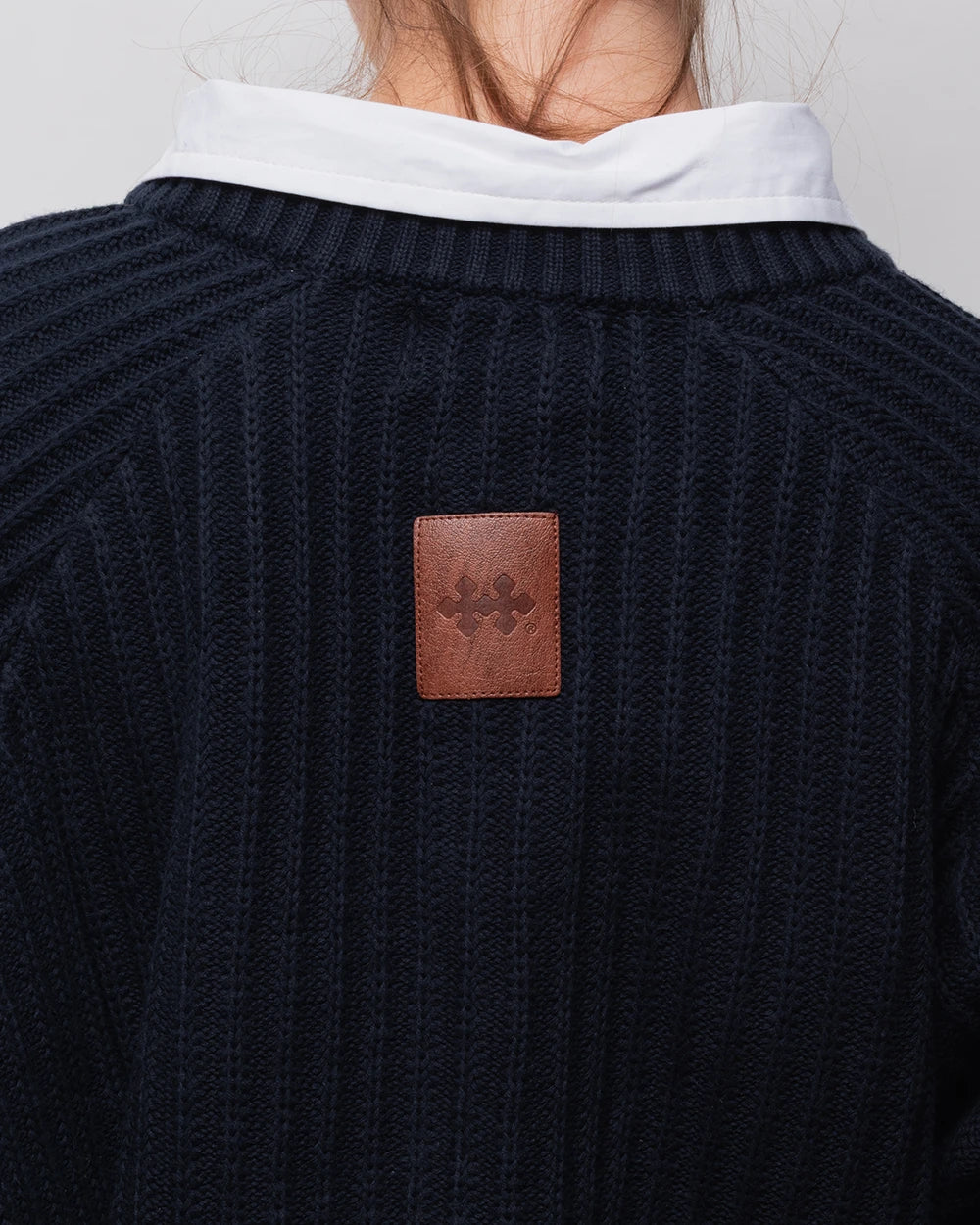ESSENTIAL HENLEY KNIT