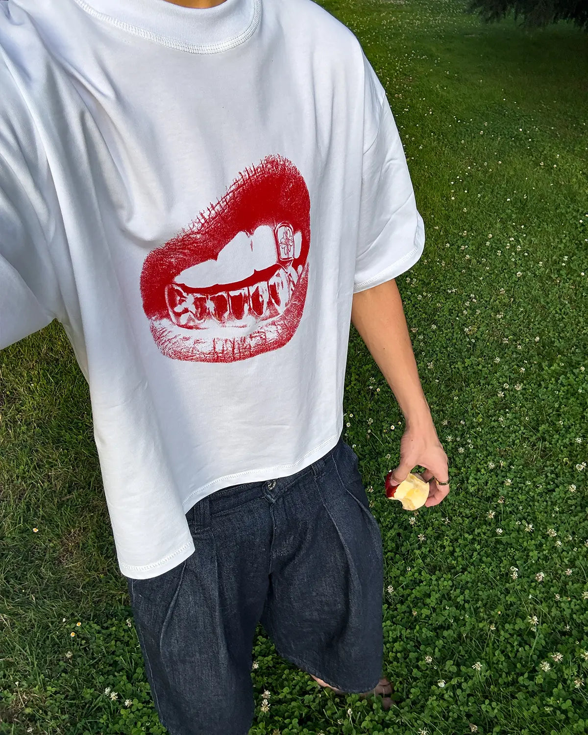 GRILLZ WHITE TEE