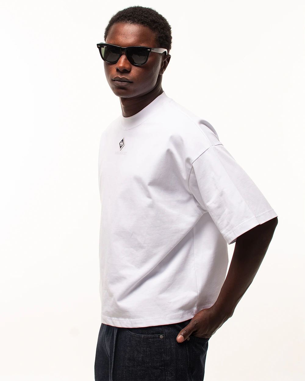 MH STUDIOS TEE