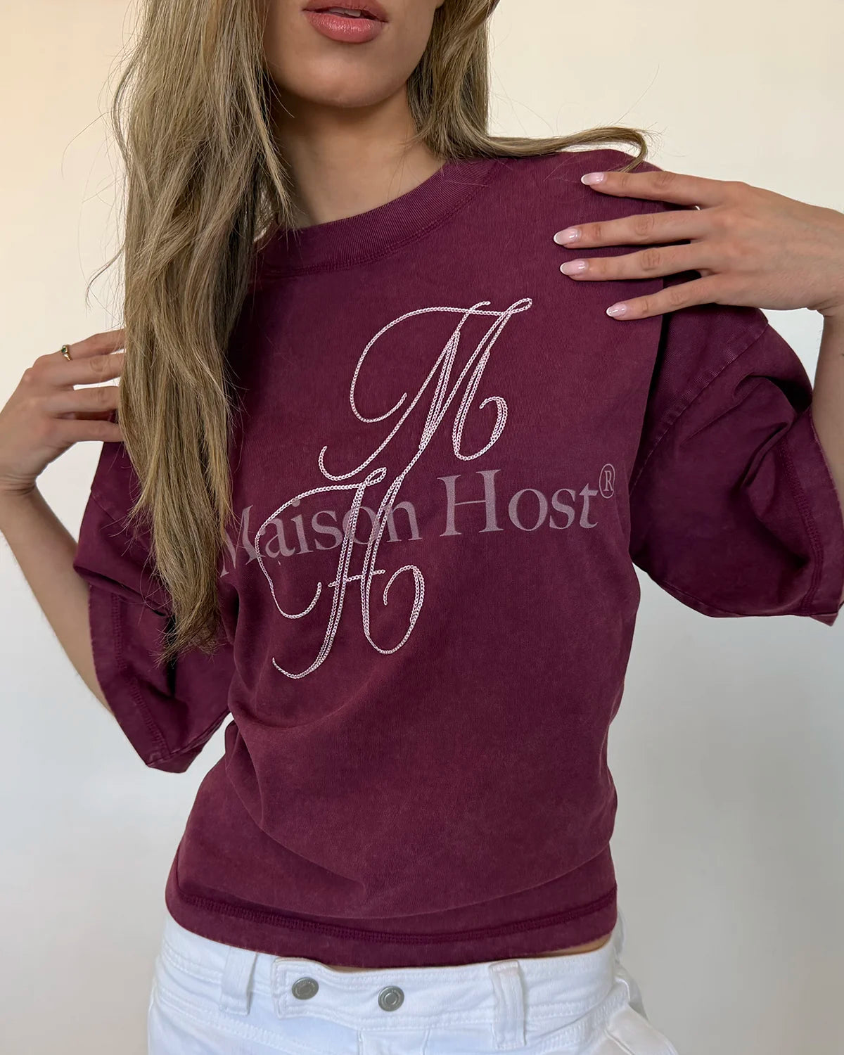 NEEDLE BURGUNDY TEE