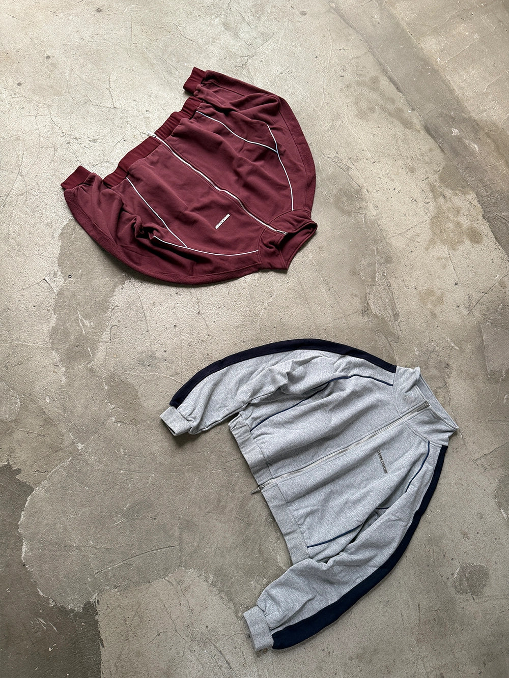 CAZADORA REVERSIBLE BURDEOS