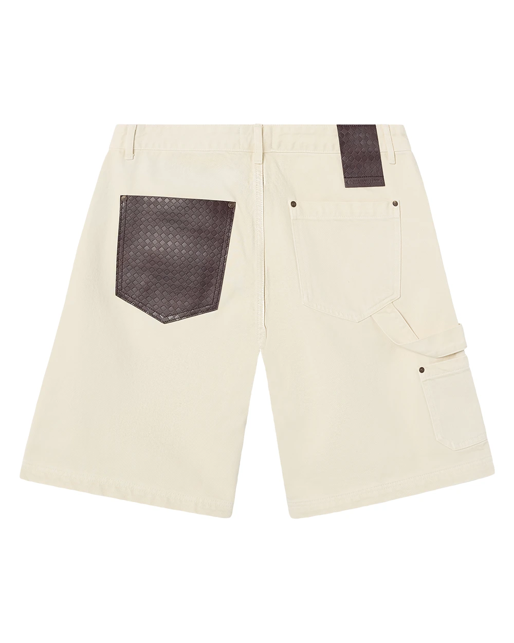LEATHER POCKET ECRU SHORTS