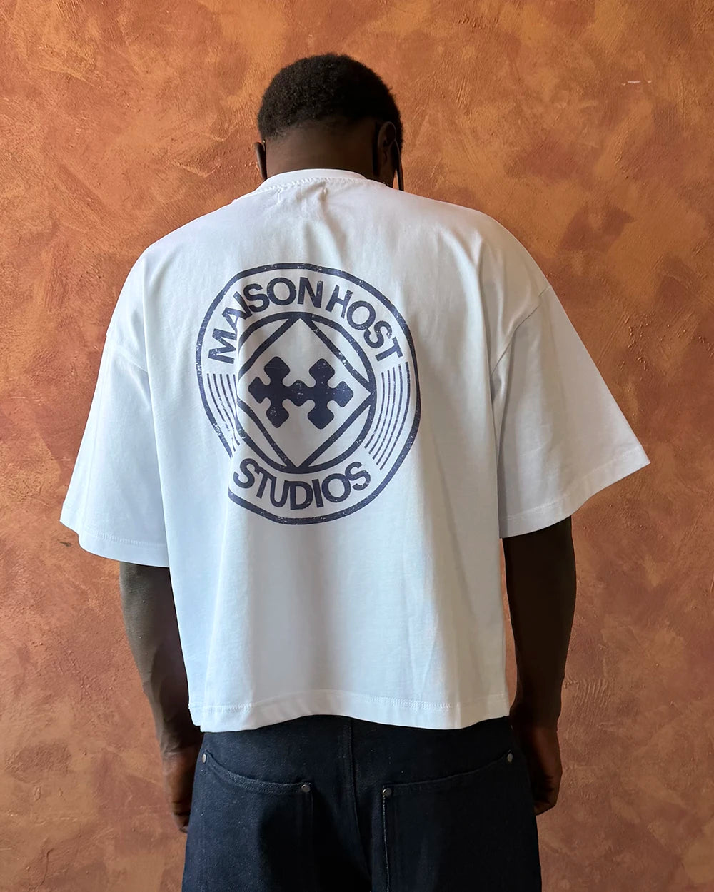 MH STUDIOS TEE