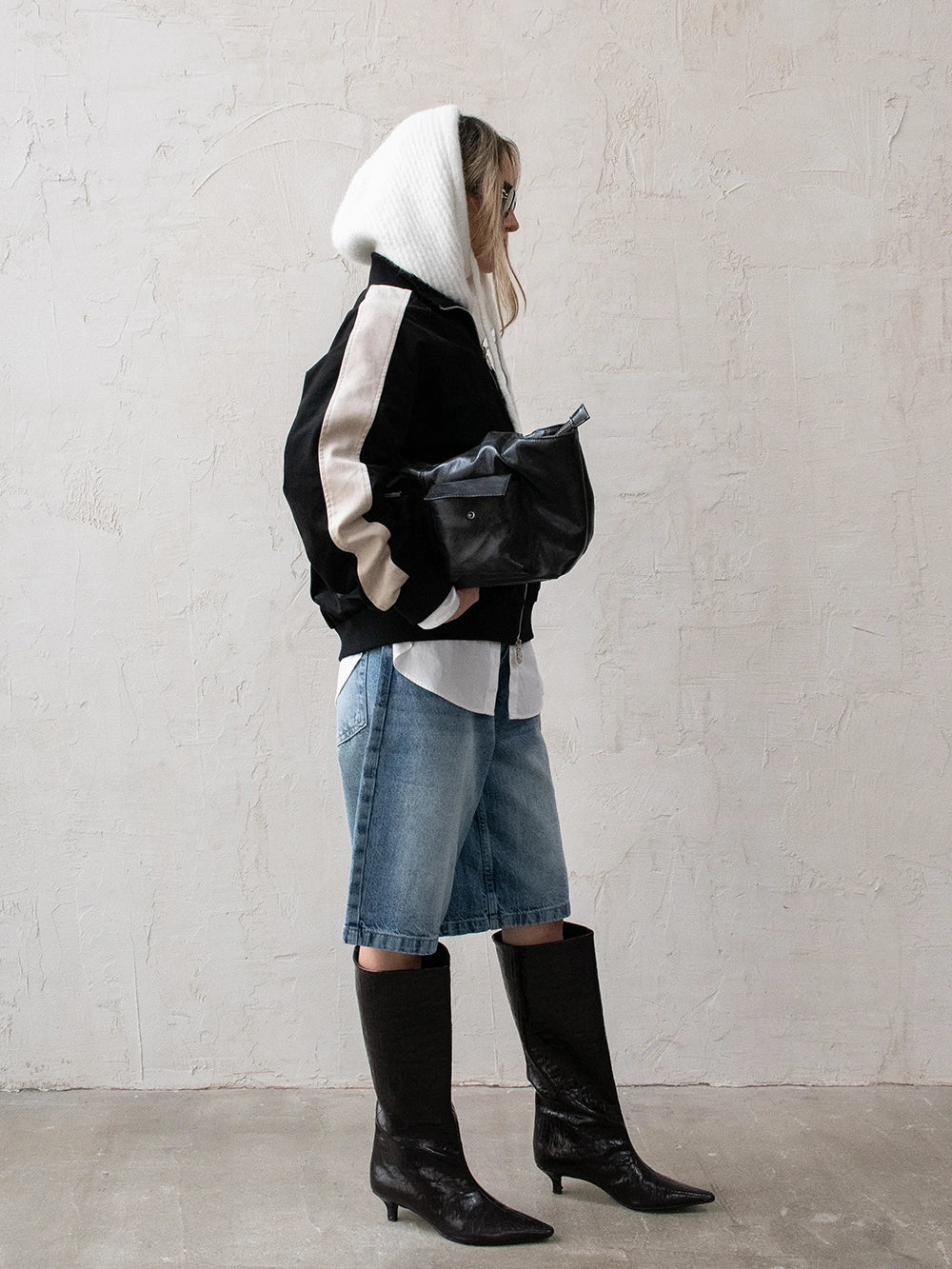 CHAQUETA DE PISTA DE ANTE NEGRA