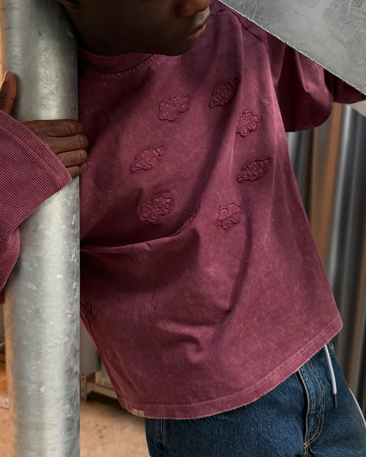 Camiseta manga larga waffle MHSTR teñida borgoña