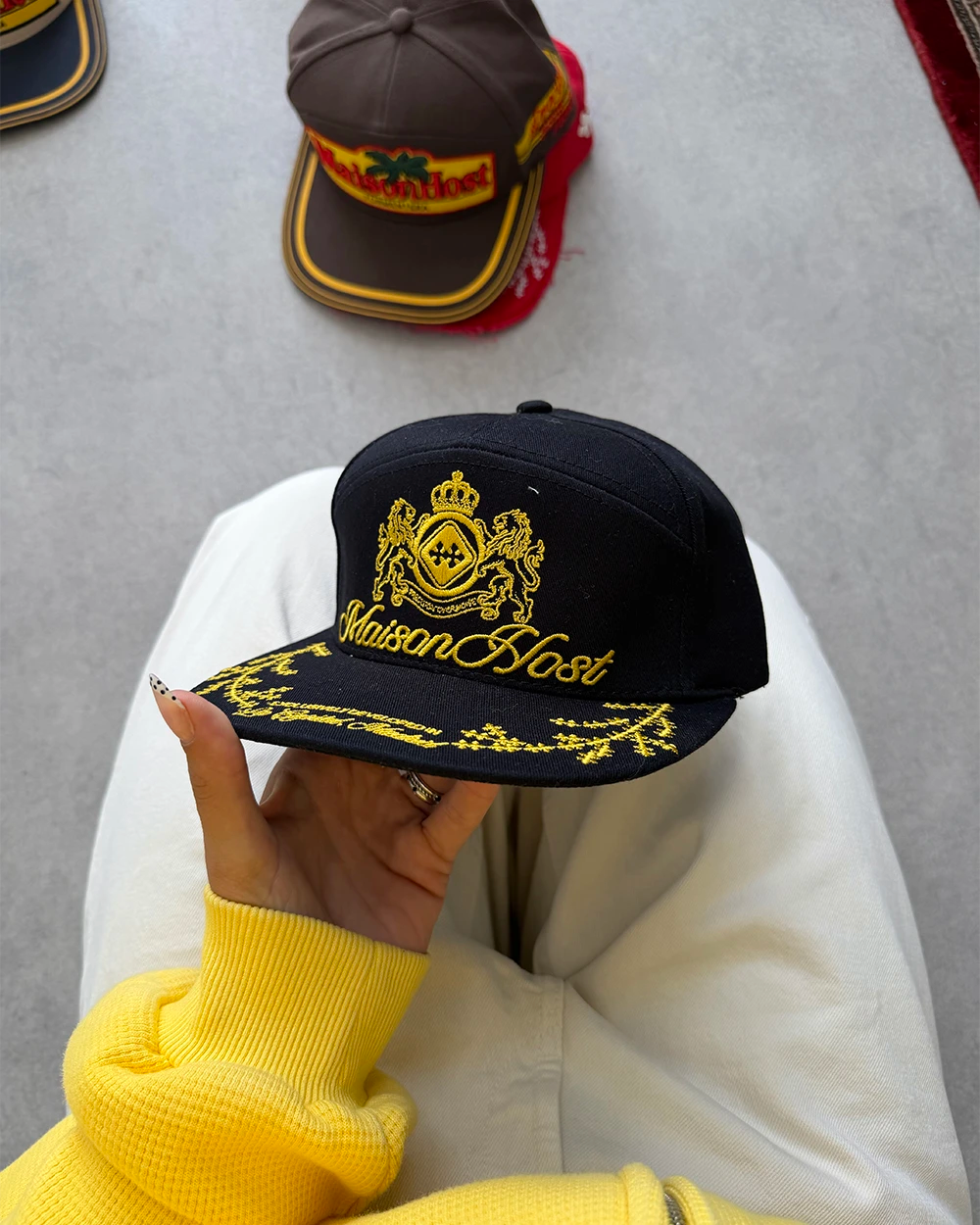 CREST NAVY CAP