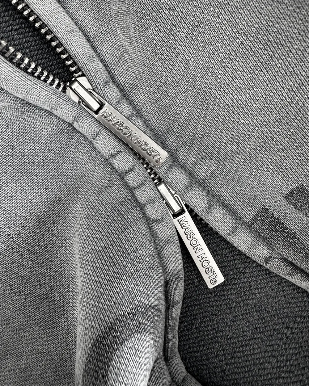 ERODE WAVE ZIPPED HOODIE GREY