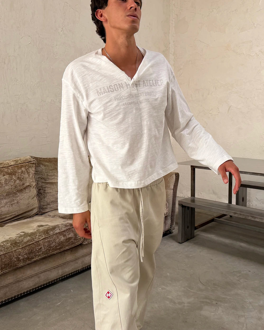 ATELIER HENLEY TEE