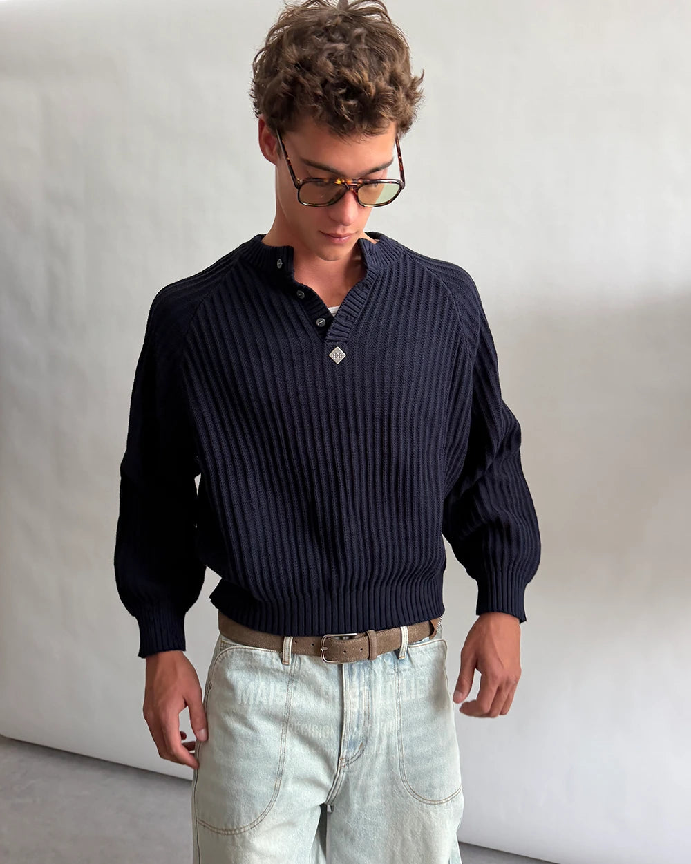 ESSENTIAL HENLEY KNIT