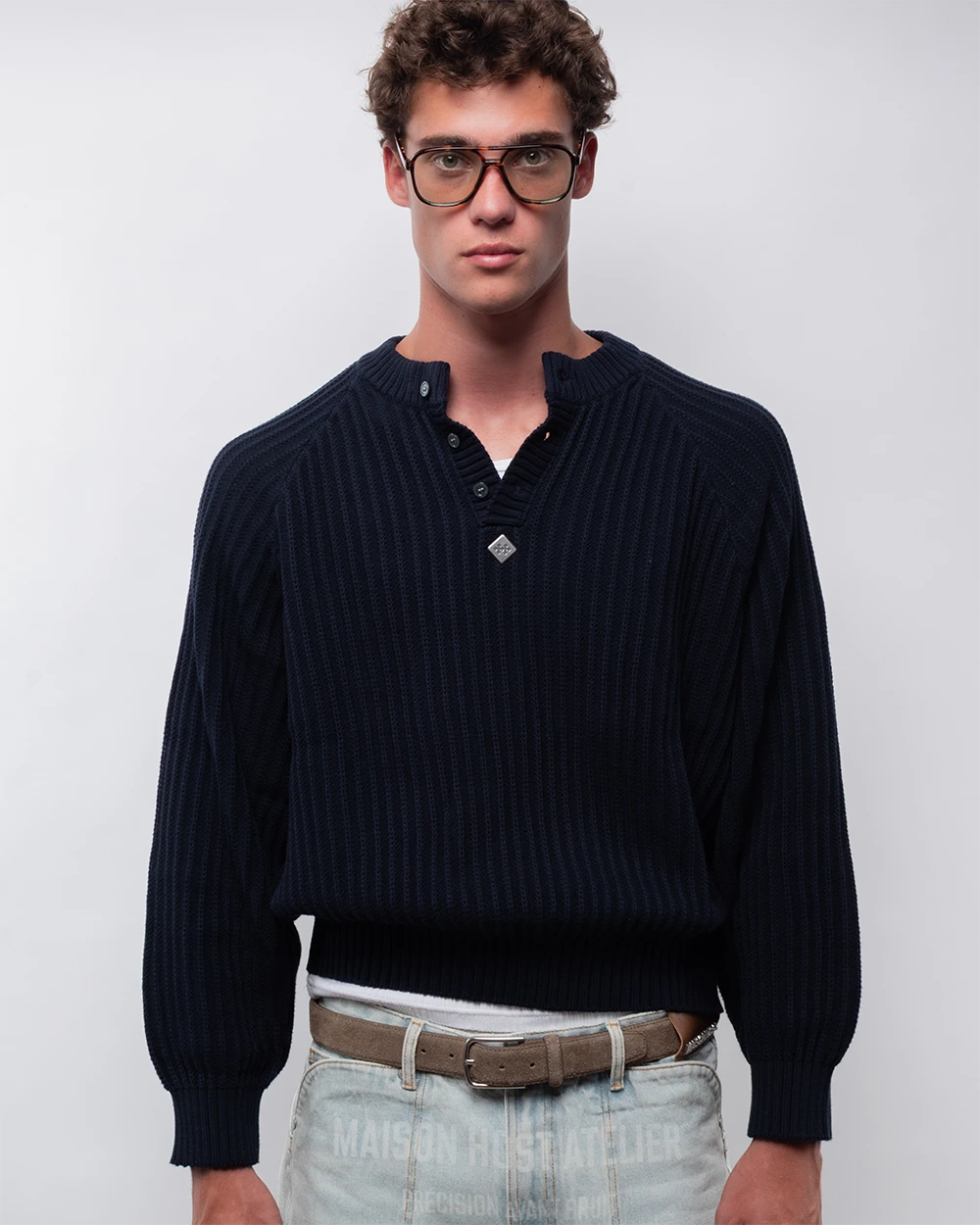 ESSENTIAL HENLEY KNIT