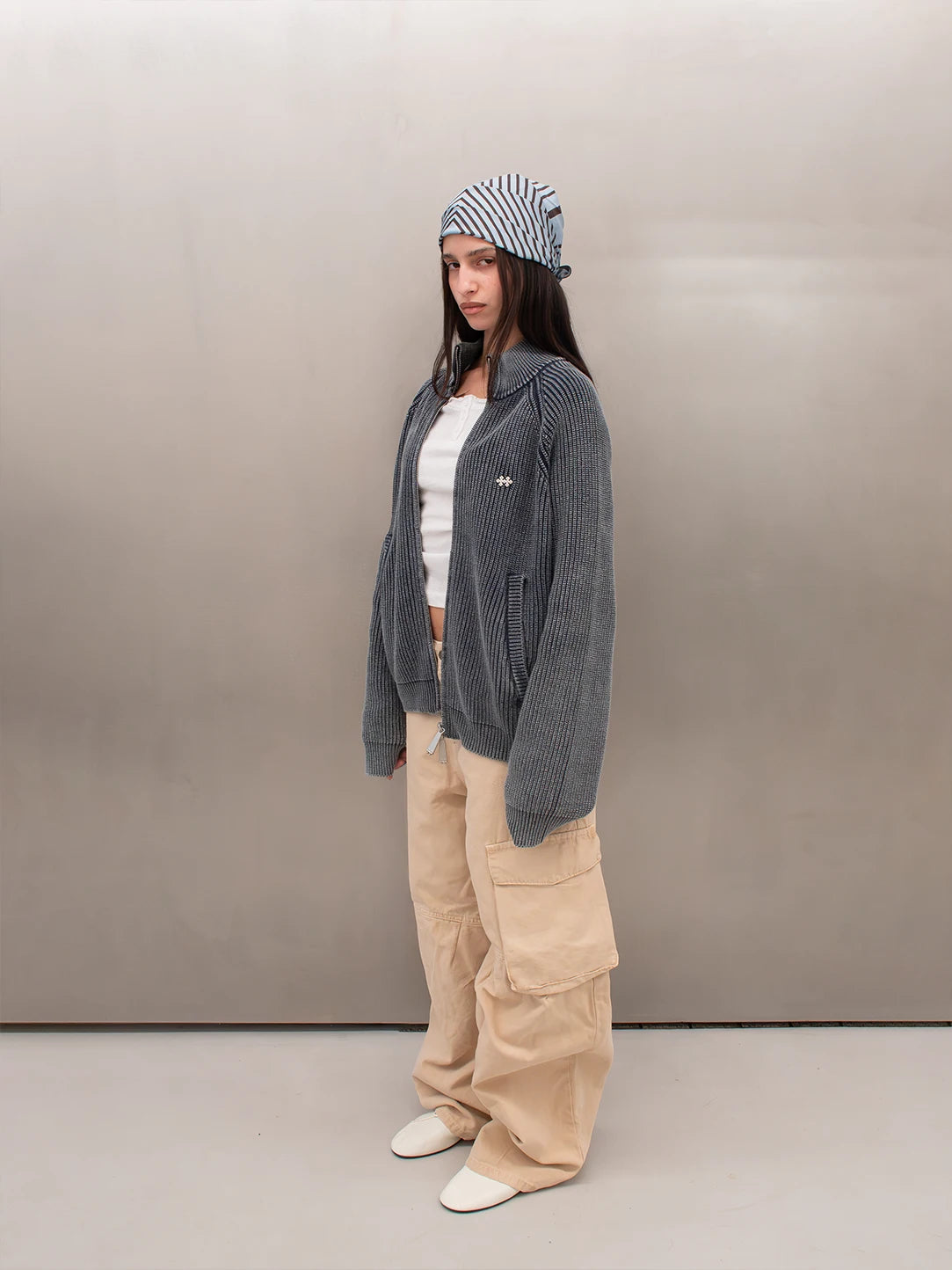 METAL LOGO KNIT ZIPPER BLUE
