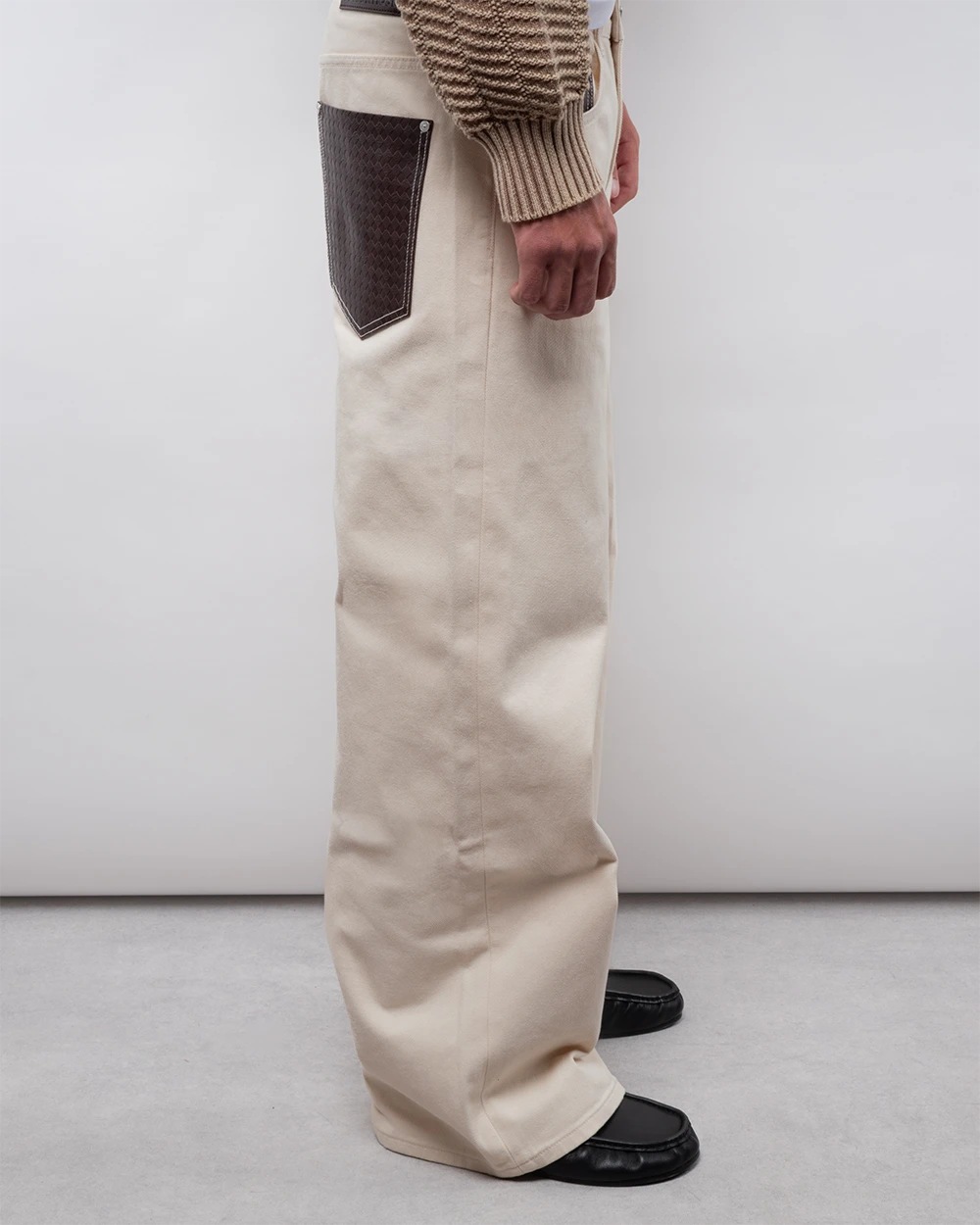 ECRU LEATHER POCKET JEANS