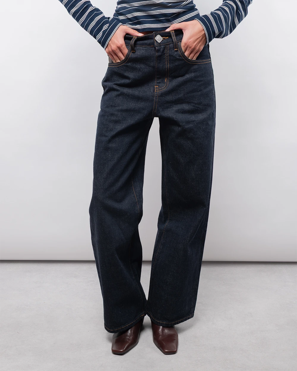 RAW LEATHER POCKET JEANS